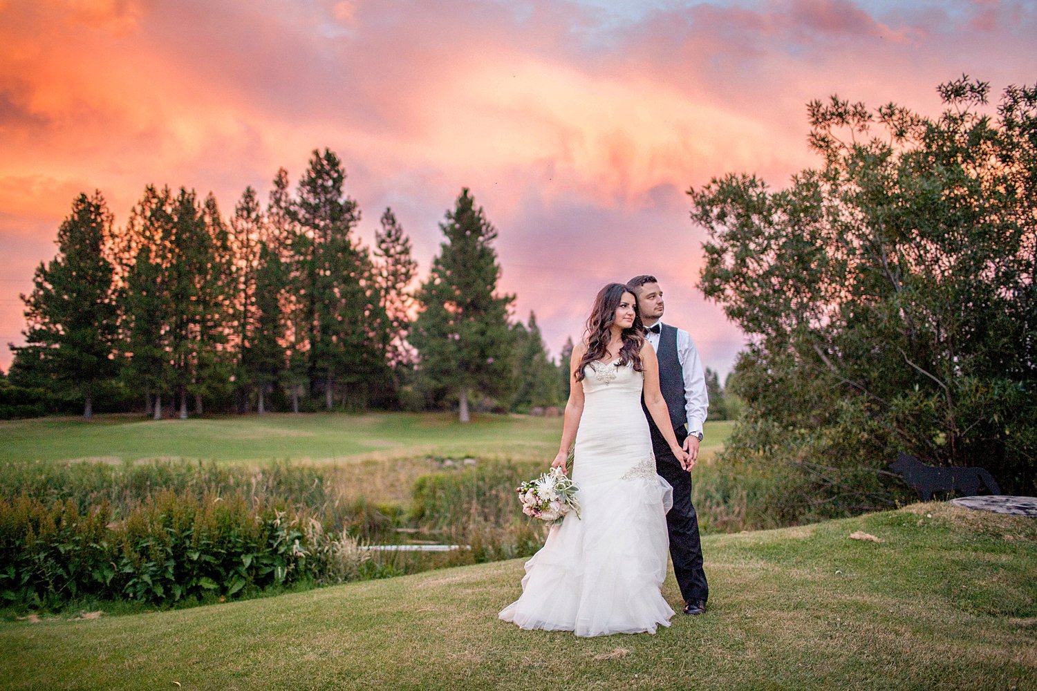 Mt. Shasta Resort wedding with alpenglow and lake reflections at sunset