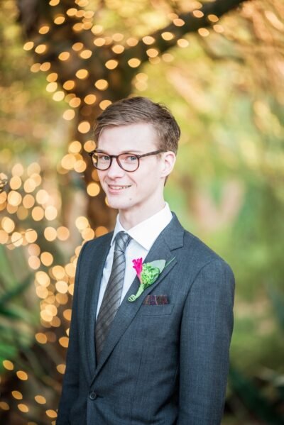 Scottsdale Wedding Photographers Lovelee Photography (www.loveleephotos.com) Scottsdale Wedding Photographers