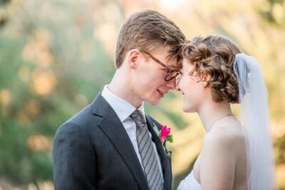 Scottsdale Wedding Photographers Lovelee Photography (www.loveleephotos.com) Scottsdale Wedding Photographers