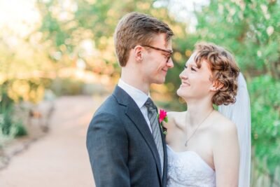 Lovelee Photography (www.loveleephotos.com) Scottsdale Wedding Photographers