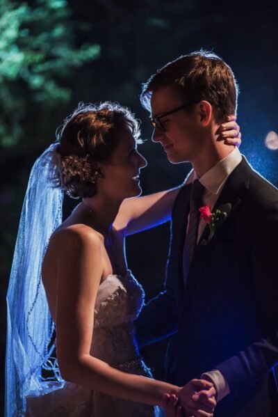 Lovelee Photography (www.loveleephotos.com) Scottsdale Wedding Photographers