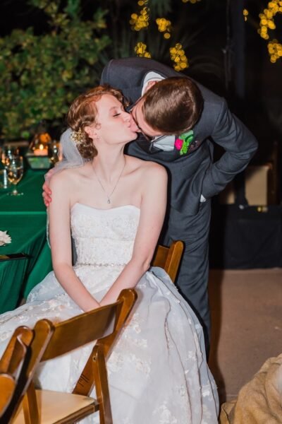 Scottsdale Wedding Photographers Lovelee Photography (www.loveleephotos.com) Scottsdale Wedding Photographers