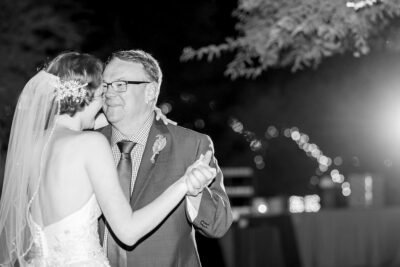 Lovelee Photography (www.loveleephotos.com) Scottsdale Wedding Photographers