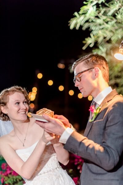 Lovelee Photography (www.loveleephotos.com) Scottsdale Wedding Photographers