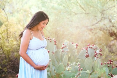 Maternity photography in Scottsdale Arizona Maternity photography in Scottsdale Arizona